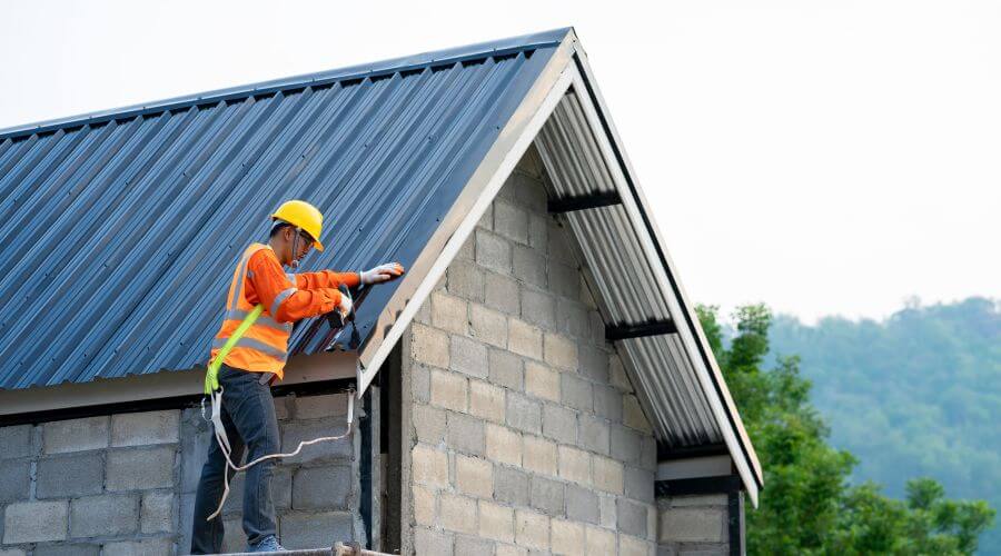 Professional residential roofers in Shady Cove, OR